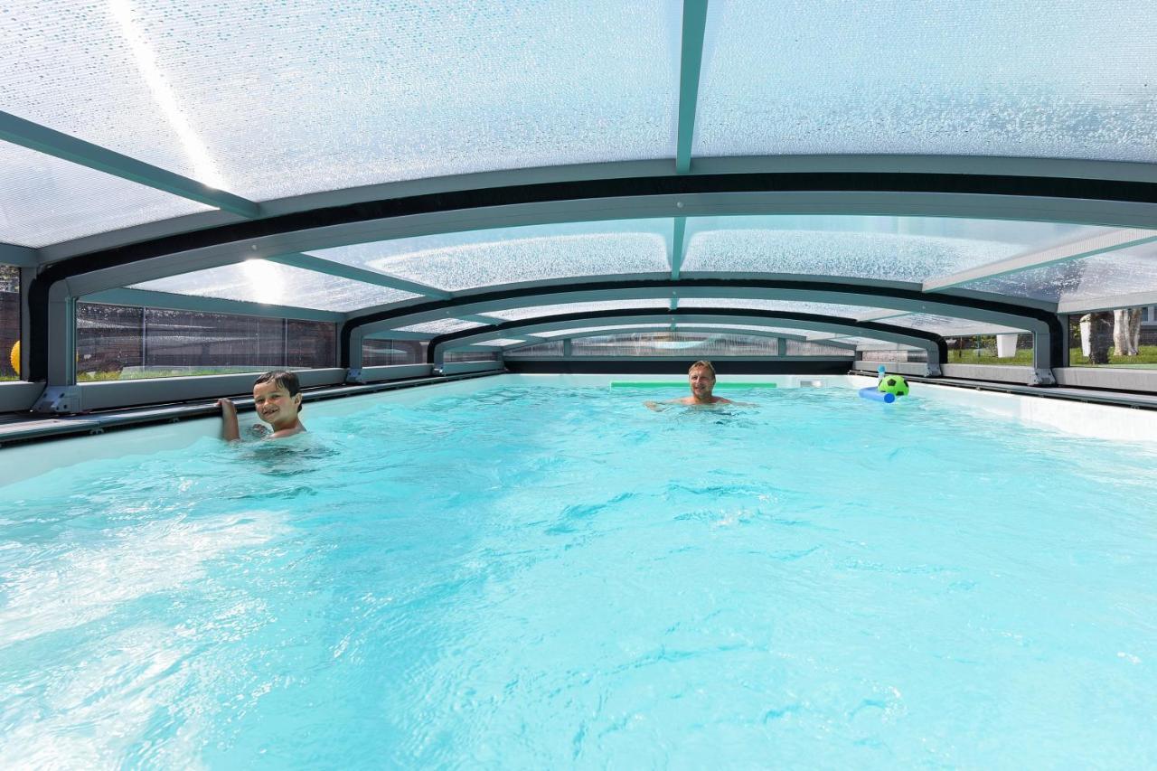 Ferienwohnung Haus Zum Seehund Mit Pool Und Fruehstuecksoption Bensersiel Extérieur photo