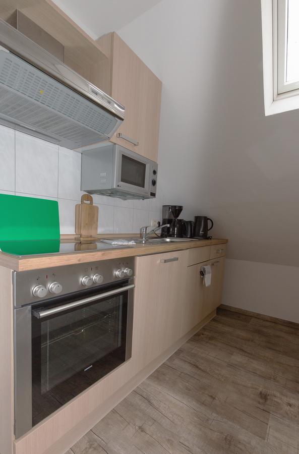 Ferienwohnung Haus Zum Seehund Mit Pool Und Fruehstuecksoption Bensersiel Extérieur photo