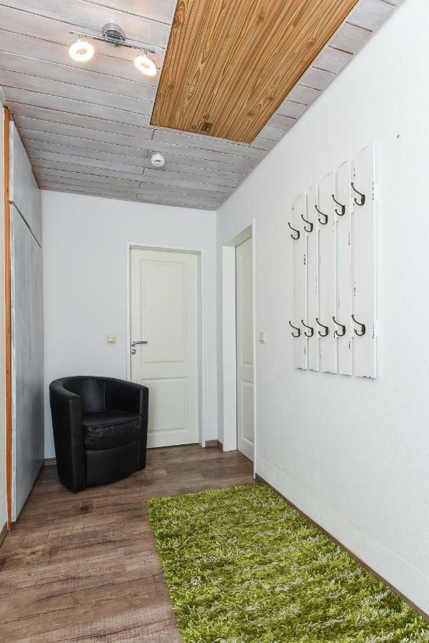 Ferienwohnung Haus Zum Seehund Mit Pool Und Fruehstuecksoption Bensersiel Extérieur photo